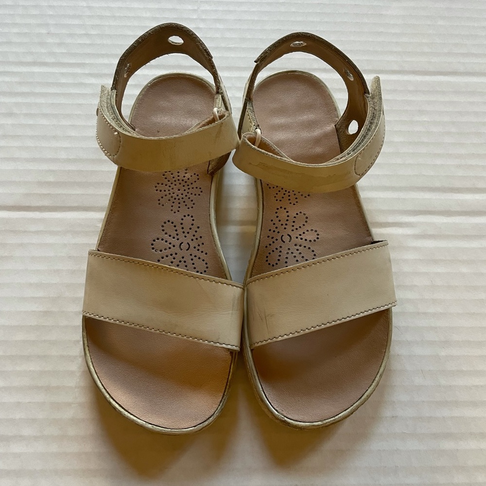 CAMPER Girls Sandal Open Toe Cream Size 2
